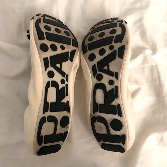 Prada black and white bow tie flats - Picture 2 of 3